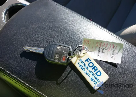 2013 Ford Explorer z USA, uszkodzony, nr VIN 1FM5K7B85DGA32530